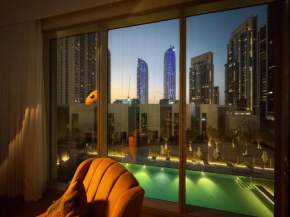 Luxury 2 Bedroom Poolside Haven in Dubai Creek Harbour
